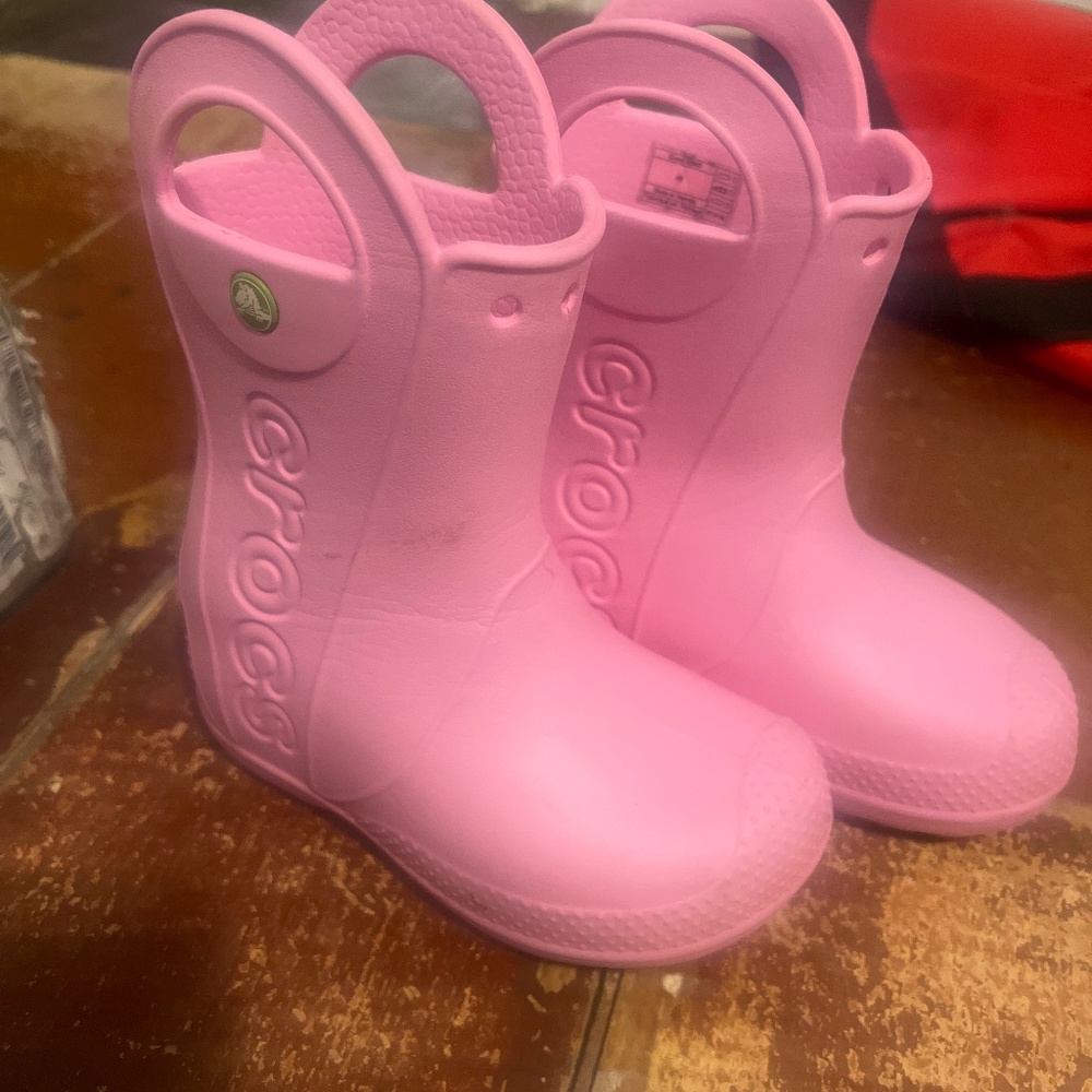 Croc boots